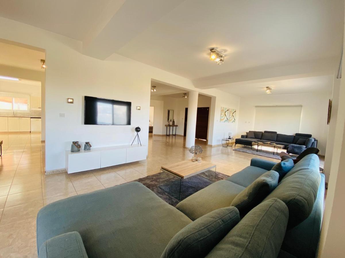 Acropolis Villa 8 Klorakas Eksteriør bilde
